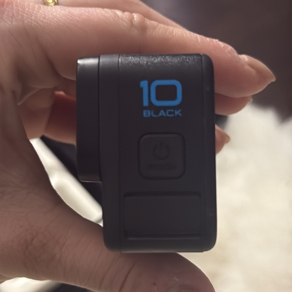 GoPro Hero10 Black w/ Accessories - Picture 6 of 7
